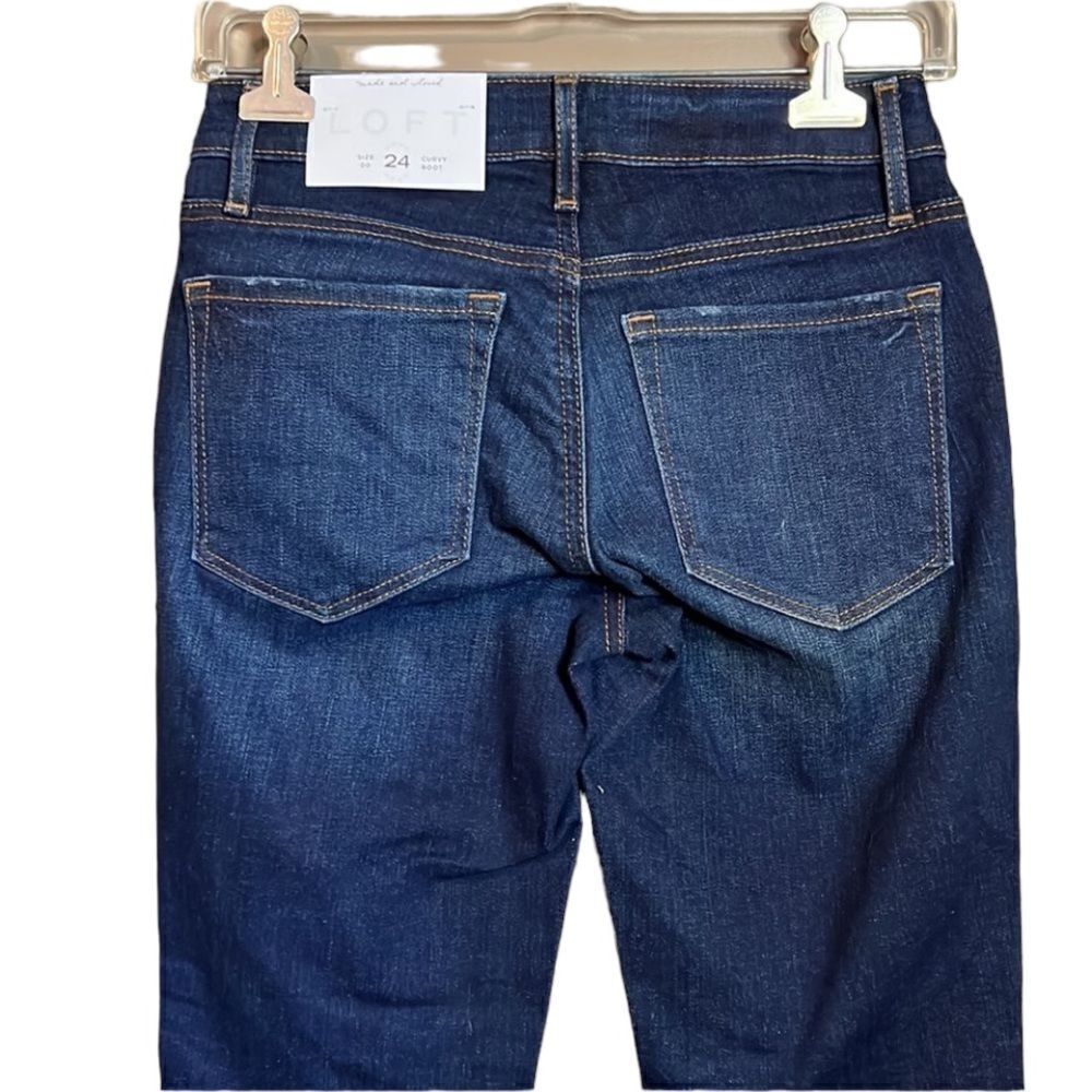 NWT! Loft curvy bootcut dark wash jeans‎ - Picture 9 of 10